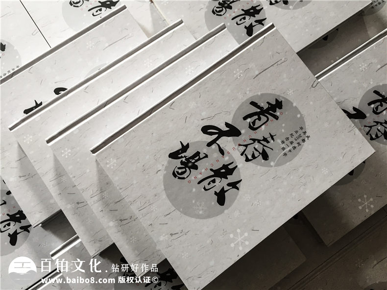做畢業(yè)紀(jì)念冊提前要準(zhǔn)備哪些內(nèi)容-畢業(yè)紀(jì)念手冊需要收集些什么資料
