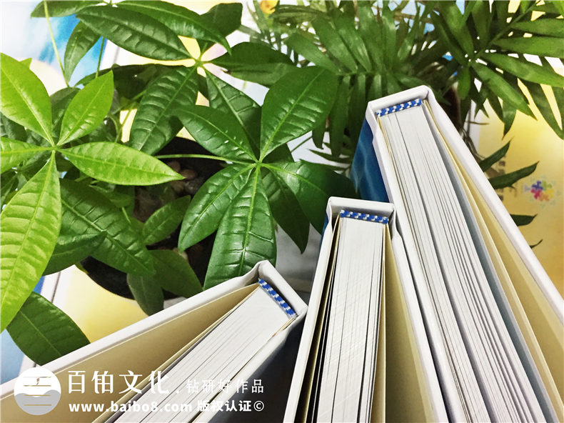 天真爛漫風(fēng)小學(xué)畢業(yè)紀念相冊設(shè)計-六年級畢業(yè)留念冊-成師附小