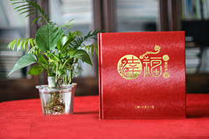 家庭相冊制作方法 怎么制作專業(yè)地完成家人溫馨的時光紀(jì)念冊？