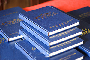 同學(xué)聚會(huì)紀(jì)念冊(cè)制作 聚會(huì)紀(jì)念冊(cè)定制一對(duì)一設(shè)計(jì) 面對(duì)面溝通！