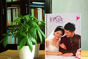 結(jié)婚周年紀(jì)念冊寄語、結(jié)婚紀(jì)念冊制作感悟 延續(xù)甜蜜生活到永遠(yuǎn)！